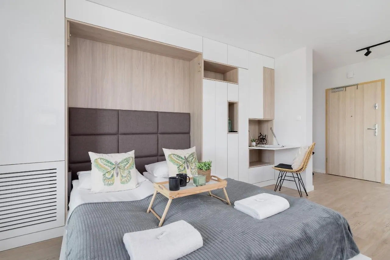 Deluxe City Studio With Parking Kacik 10 By Noclegi Renters Krakow 0*,  Poland